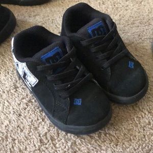 DC Court Graphic Kids shoes Black, White & blue